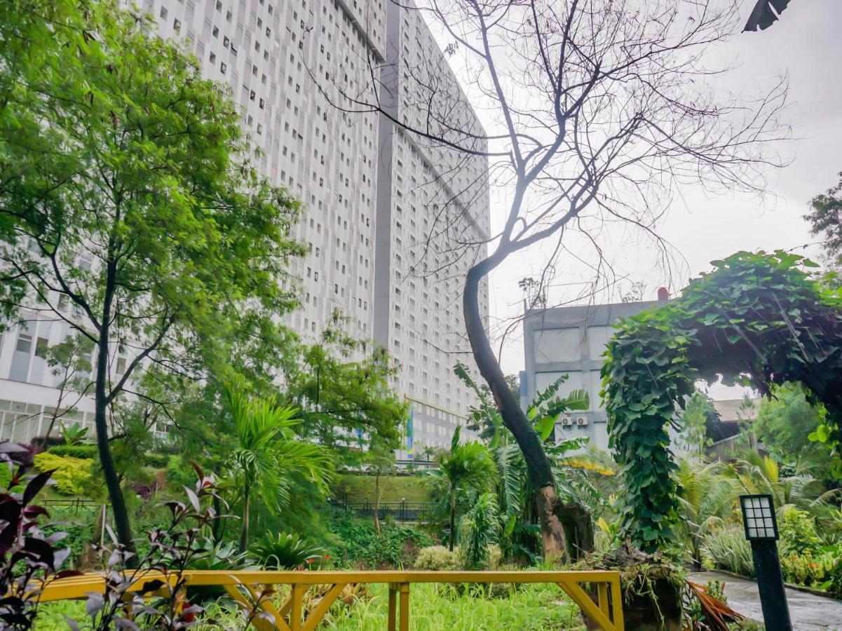 Oyo 90241 Sirooms Apartmen Gunung Putri Bogor Eksteriør bilde