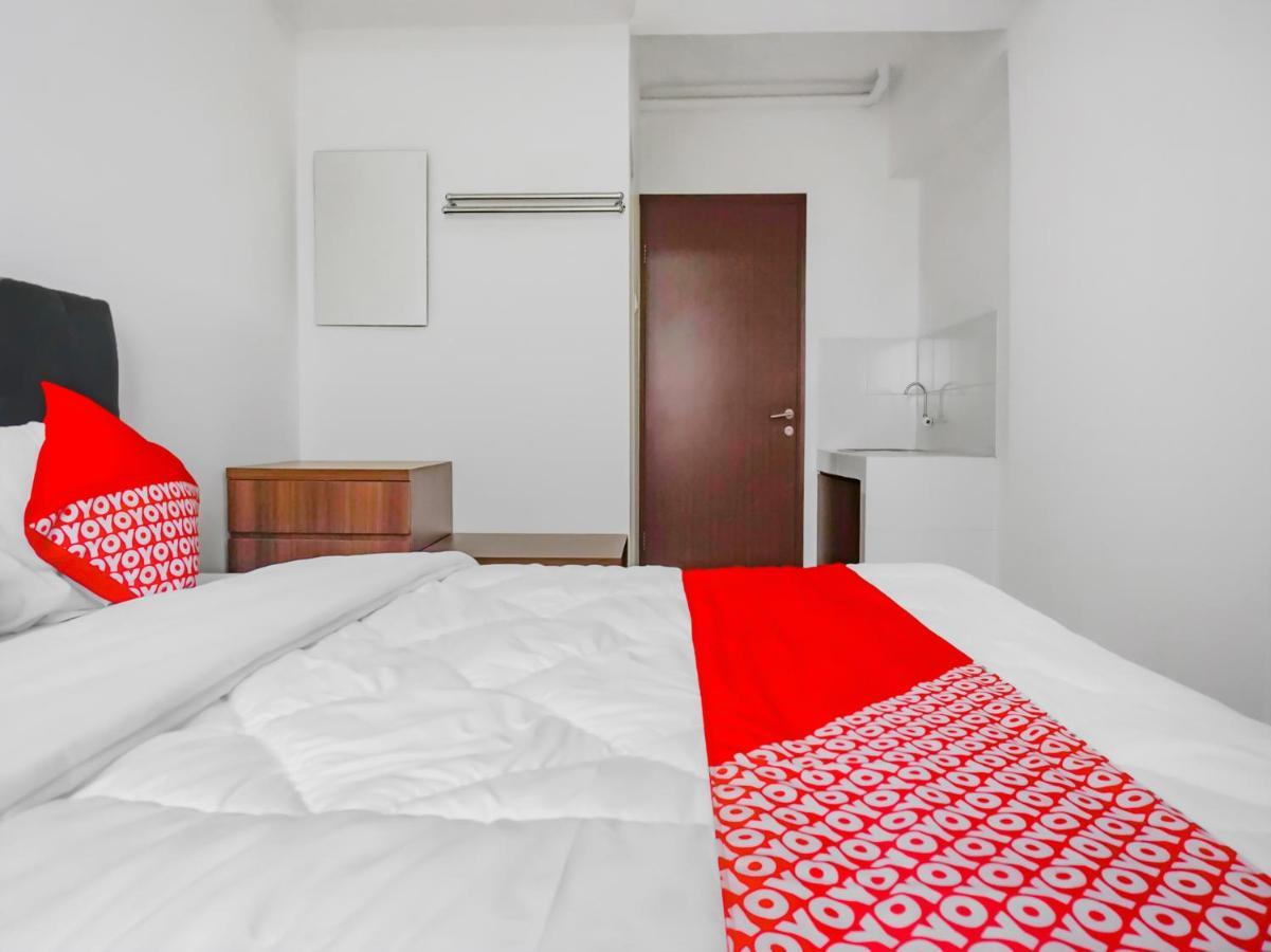 Oyo 90241 Sirooms Apartmen Gunung Putri Bogor Eksteriør bilde